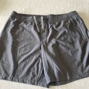 all in motion men’s polyester/spandex lightweight 2 pocket shorts - 8” inseam